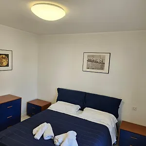 Appartement The Blue House, Lovely In The Côte D'azur For 6 People, Menton